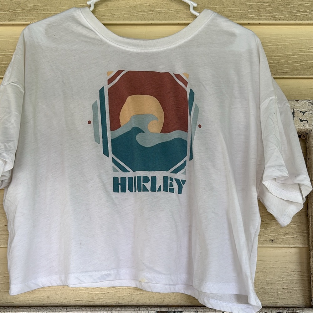 Hurley crop